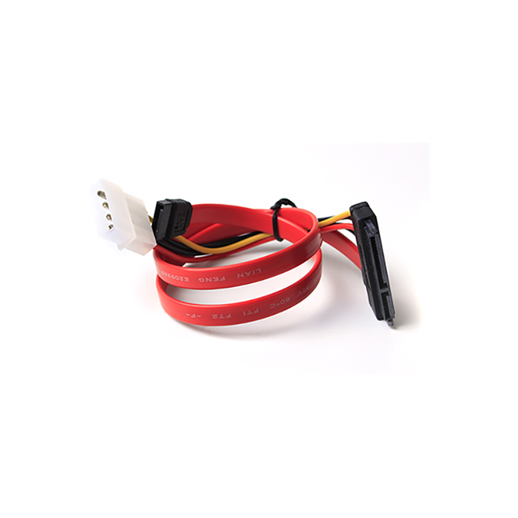 4 Připojte datový kabel Molex k SATA Power Plus