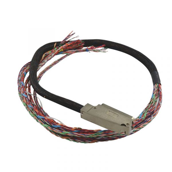 암페놀 957 M1002101 Cat3 100 pin Telco Cable