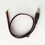 Otevřený kabel DC5,5 mm x 2,1 mm s pojistnou maticí