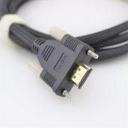 Câble HDMI v1.4 mâle à mâle avec vis de fixation