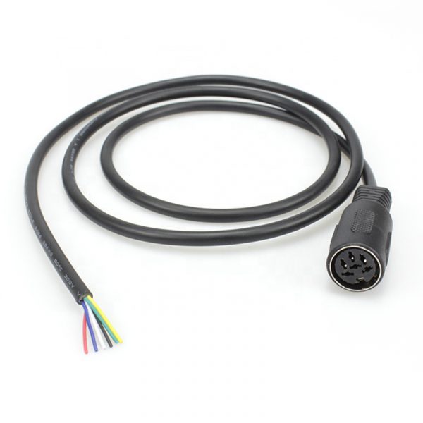 Unitate de disc Commodore 6 pin Cablul cu capătul liber
